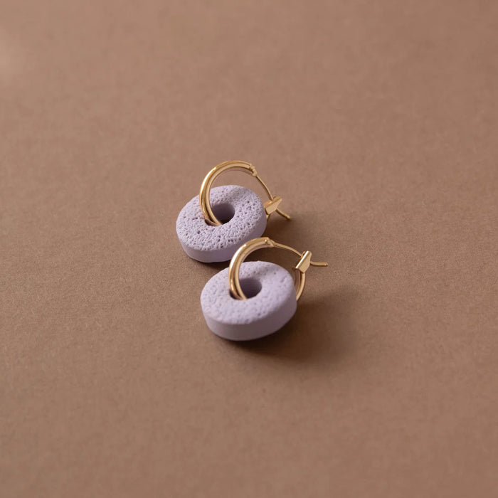 Pepper You: Surround Hoop Earrings in Lilac