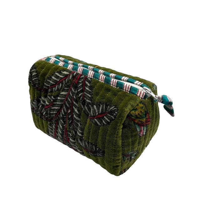 Sixton London: Madagascar Make Up Bag in Green - 2 sizes available