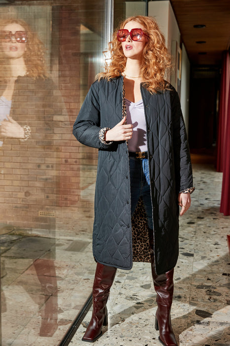 Reversible Longline Padded Coat In Leopard Print And Black
