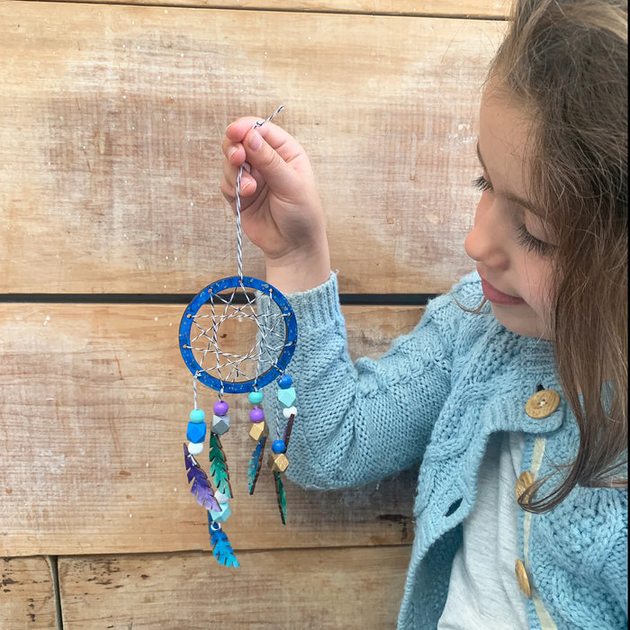 Cotton Twist: Make Your Own Dreamcatcher Activity Box