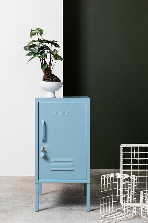 Mustard Made: Storage locker - the shorty in ocean