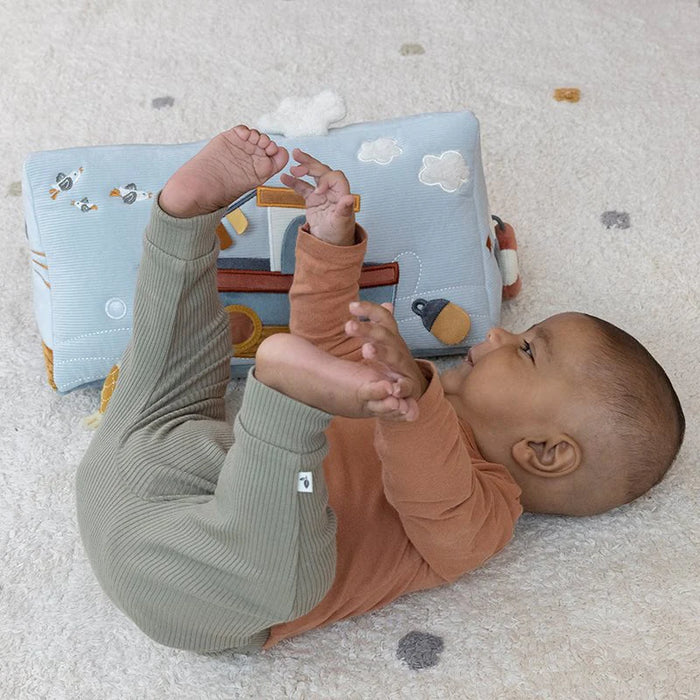 Little Dutch: Baby Triangle Sailors Bay