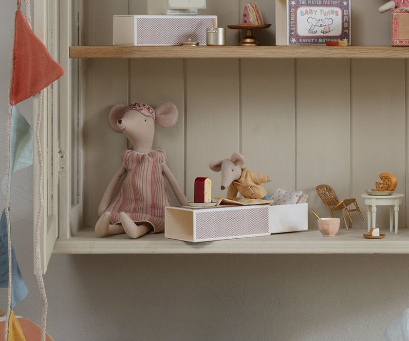 Maileg: Big brother mouse in matchbox