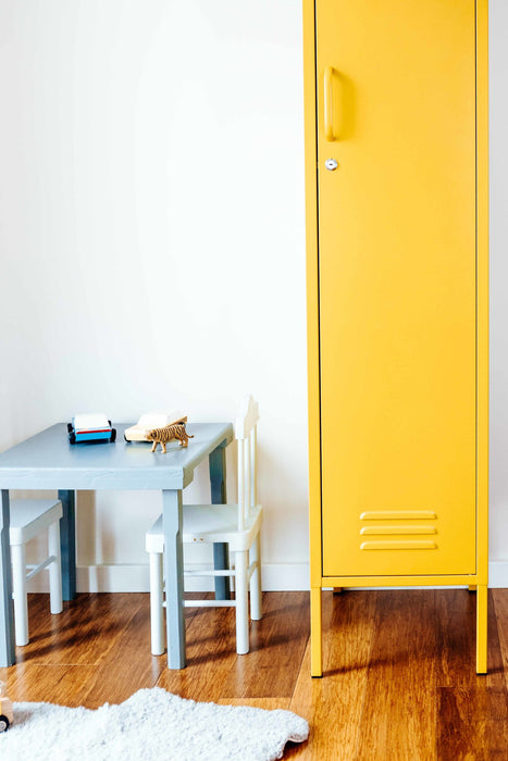 Mustard Made: Storage locker - the skinny in mustard