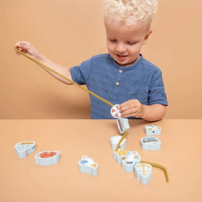 Little Dutch: Lacing Beads - Sailors Bay
