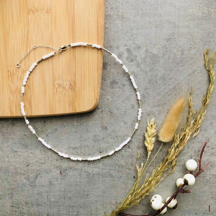Lee:Lie: Seed Bead necklace - White + Silver